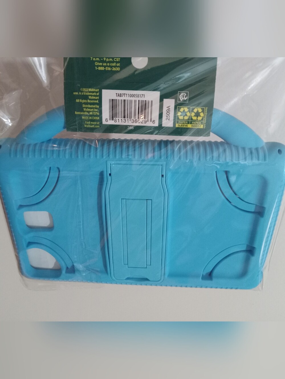 Tablet Case (NWT) - Picture 5 of 6
